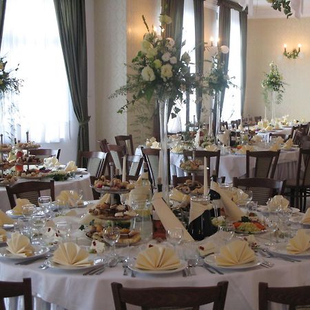 Hotel Panska Gora Jaworzno Esterno foto