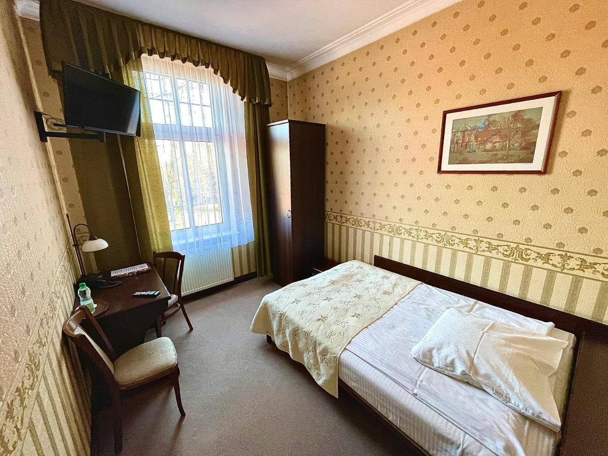 Hotel Panska Gora Jaworzno Esterno foto